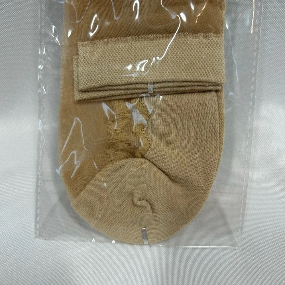 NWT Xingnan | Crystal Lace Socks Transparent Nude Ankle Women’s One Size